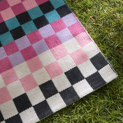 Calypso Checked 5' x 8' Indoor/Outdoor Rug