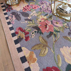Tudor Rose 8' x 10' Washable Rug